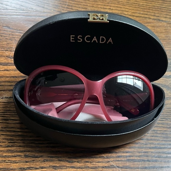 Escada Women Oversized Sunglasses Purple SES-184S with case - Picture 1 of 13
